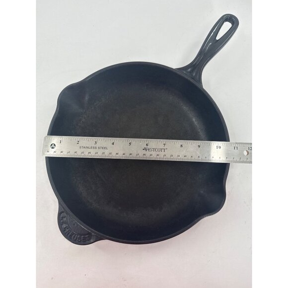Le Creuset Enameled 26cm Cast Iron Double Spout Fry Pan Skillet Made In France - Picture 6 of 7